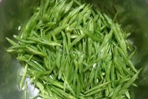 四季豆炒肉丝的做法图解2