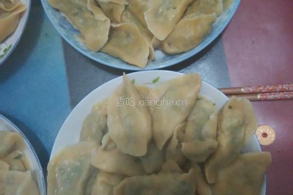 菠菜水饺的做法图解5