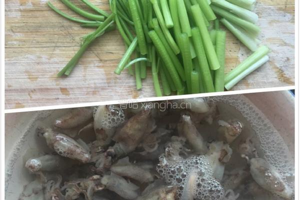 芹菜炒墨鱼的做法图解2