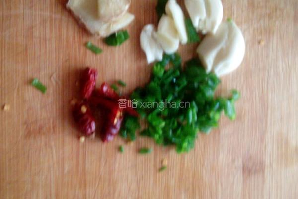 酸辣生菜的做法图解1