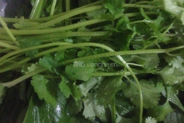 肉末菠菜粥的做法图解1