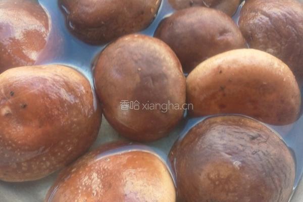 肉酿香菇的做法图解1