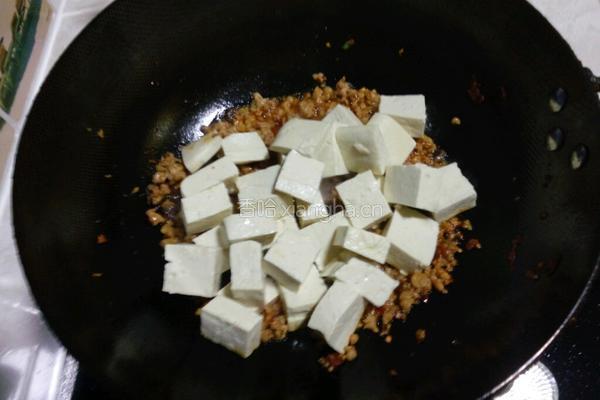 麻婆豆腐的做法图解8