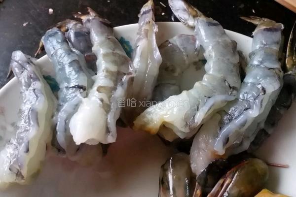 土豆奶酪虾球的做法图解3