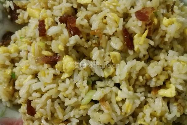 香肠炒饭的做法图解4