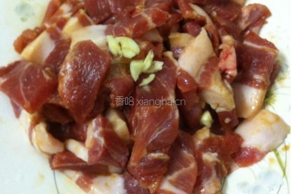 大头菜炖肉的做法图解3