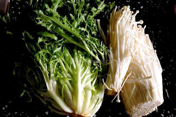 苦菊拌金针菇的做法图解1