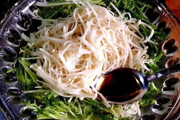 苦菊拌金针菇的做法图解7