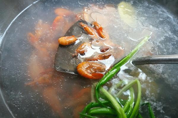 盐水河虾冷盘的做法图解4