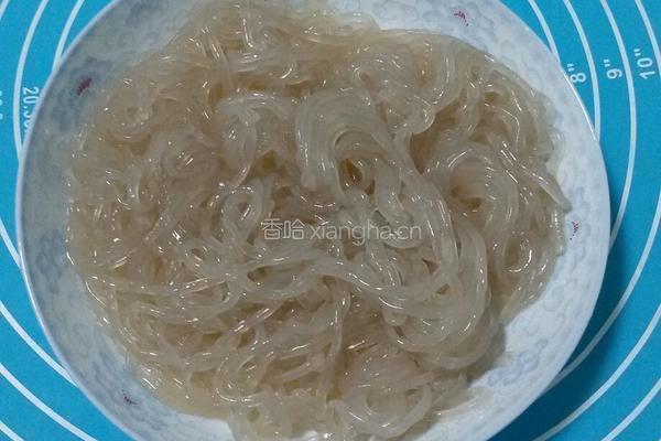 酸豆角鸡胗炒粉条的做法图解6