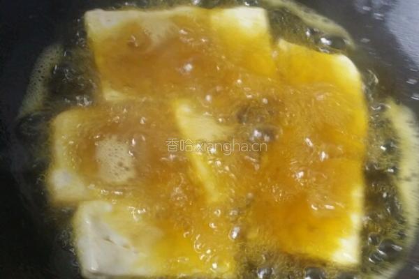 干贝，鲜虾焖豆腐。的做法图解1