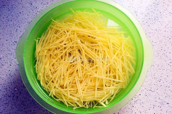 凉拌土豆丝的做法图解4