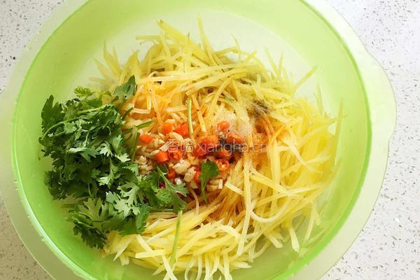 凉拌土豆丝的做法图解10