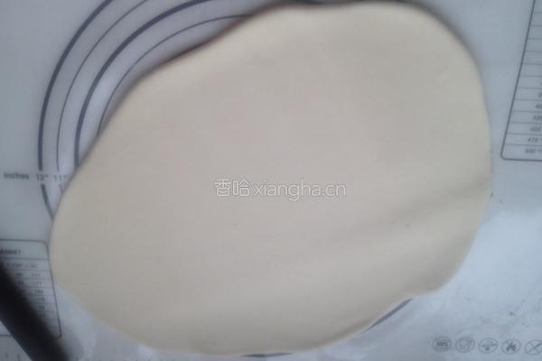 白白胖胖一发小花卷的做法图解3