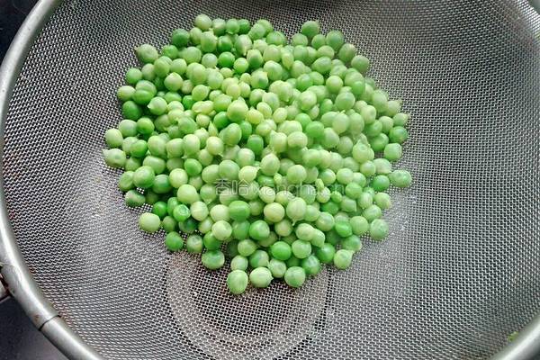 猪肉炒豌豆的做法图解4