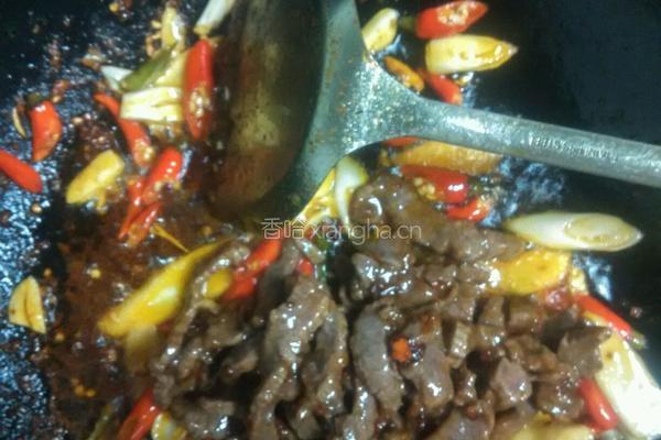 泡椒牛肉的做法图解5