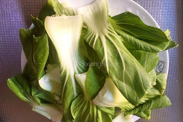 蒜蓉小油菜的做法图解1
