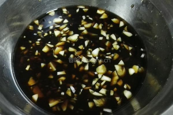 糖醋藕片的做法图解2