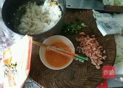 蛋炒饭的做法图解1