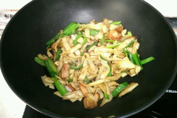 腊肉炒豆丝的做法图解8