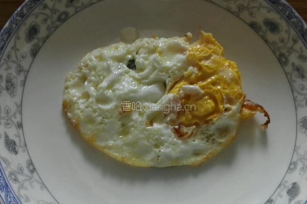 香煎鸡蛋的做法图解3