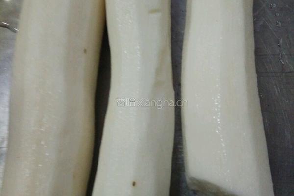 山药红枣当归三黄鸡的做法图解4