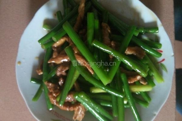 蒜苗炒肉的做法图解5