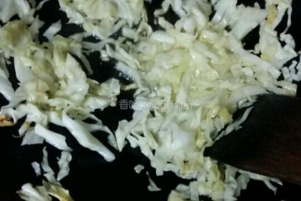 西红柿鸡蛋炒面的做法图解2