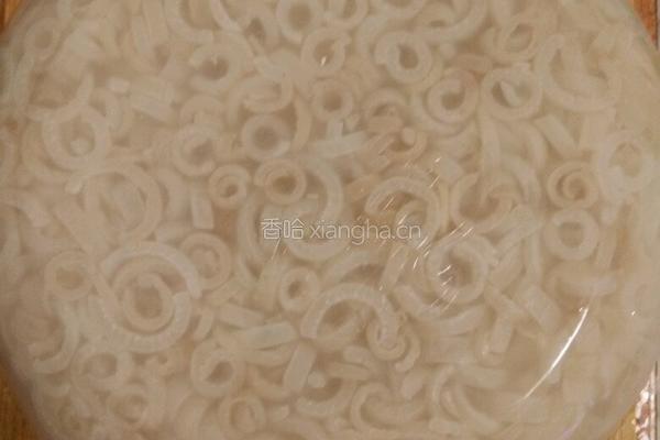 水晶豆腐---水晶猪皮冻的做法图解7