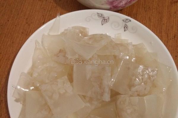 水晶豆腐---水晶猪皮冻的做法图解8