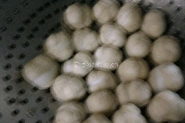 盐酸菜炒汤圆的做法图解4