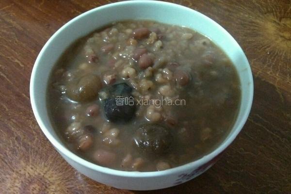 红小豆薏仁米桂圆枣粥的做法图解4