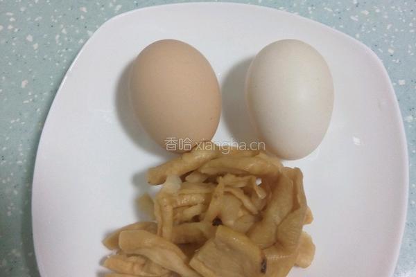 萝卜脯煎鸡蛋的做法图解1
