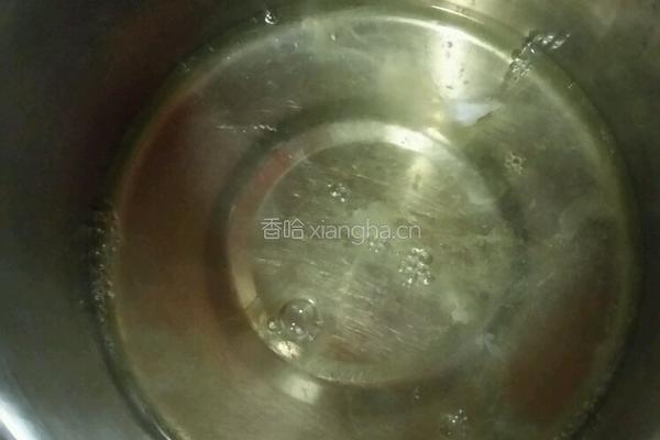 乐葵萨瓦林戚风的做法图解1