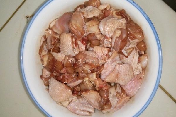 干煸鸡块的做法图解1