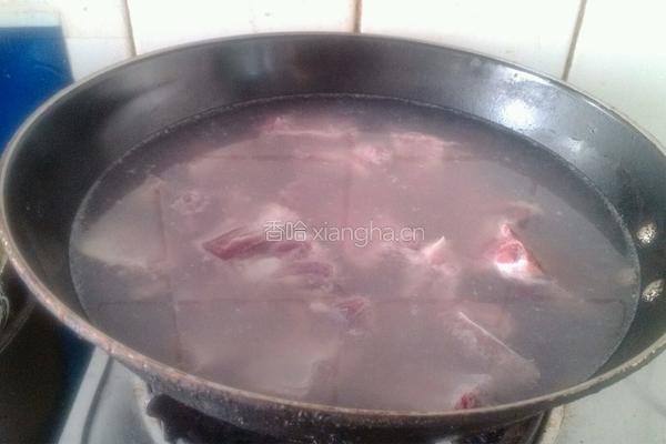 土豆排骨汤的做法图解4
