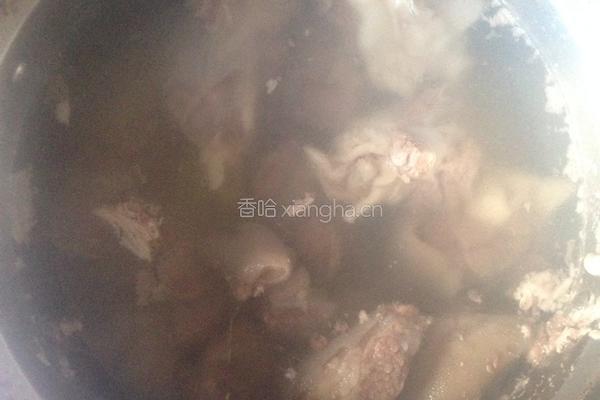 淮山药炖羊肉汤的做法图解1