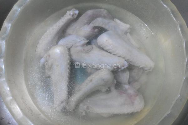 柱候酱焖鸭翅的做法图解3