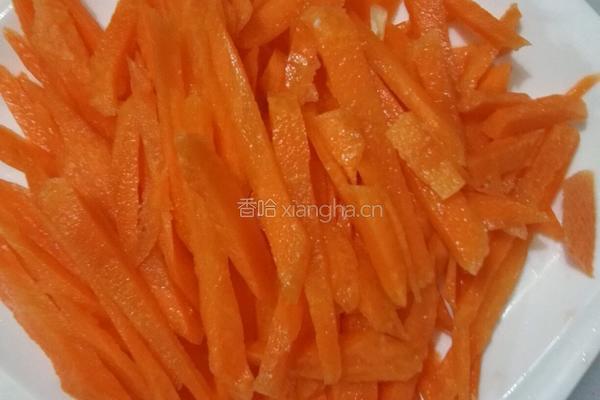 红绿焖鸡腿的做法图解2