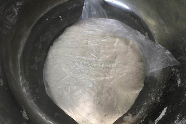 芝麻酱千层饼的做法图解1