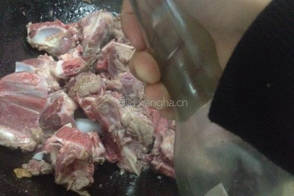 猪骨汤的做法图解5