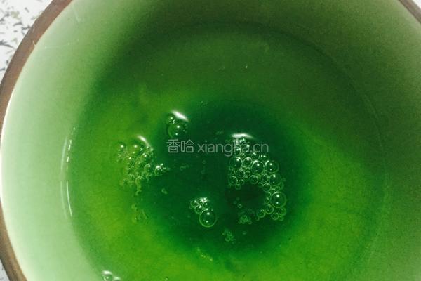 戚风蛋糕的做法图解3