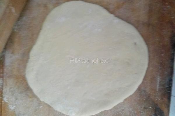 皇后锅披萨的做法图解1