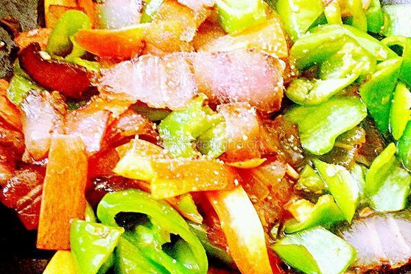 炒腊肉的做法图解7