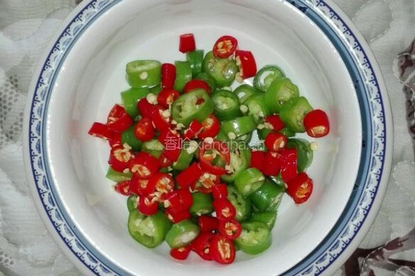 素菜牛肉砂锅的做法图解5