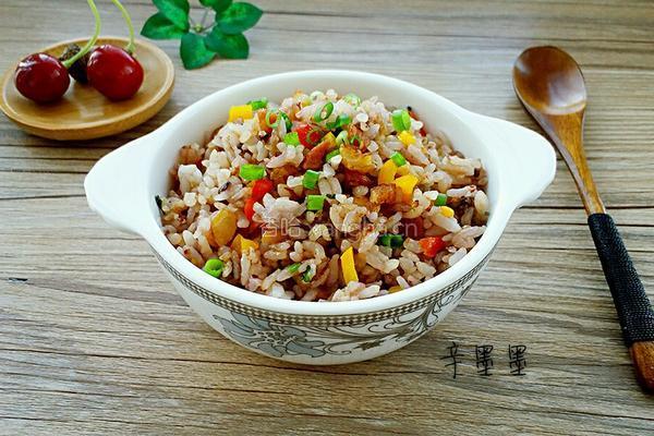 彩椒培根炒黑米饭的做法图解7
