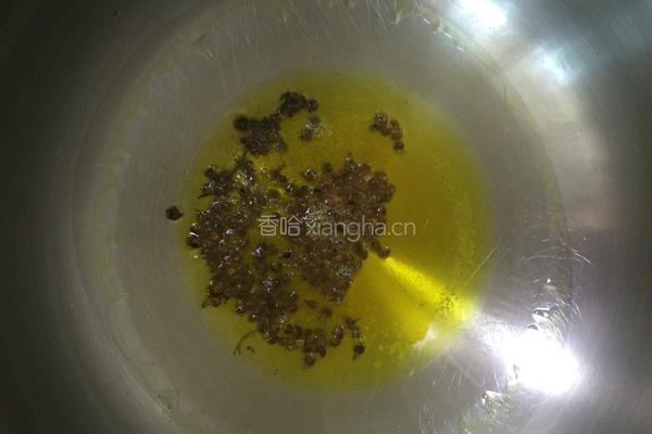 鸡骨架炖土豆的做法图解3