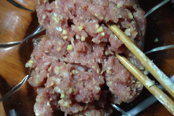 双色饺子的做法图解4