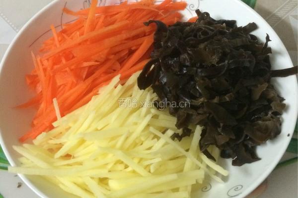 鱼香肉丝的做法图解2