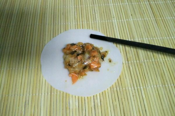 胡萝卜鲜肉饺子的做法图解15